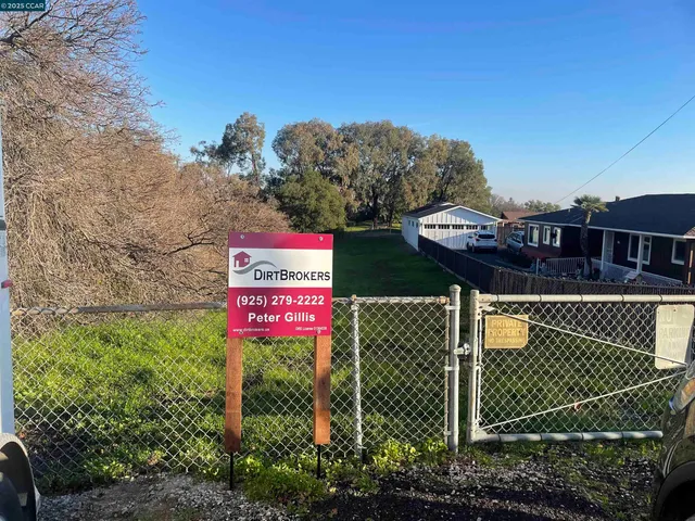 $599,000 | 35 Hilltop Road, Martinez, CA 94553