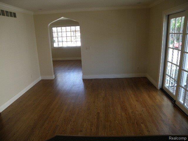 81 Muir Road Grosse Pointe, MI 48236 - Photo 5 of 7 81 Muir- dining room