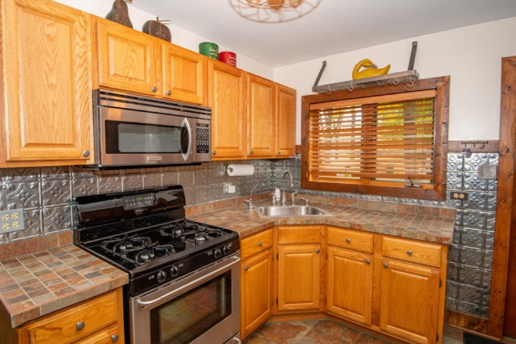 61109 Cass Road Cassopolis, MI 49031 - Photo 3 of 63 61109 Cass Rd Cass Kitchen 2
