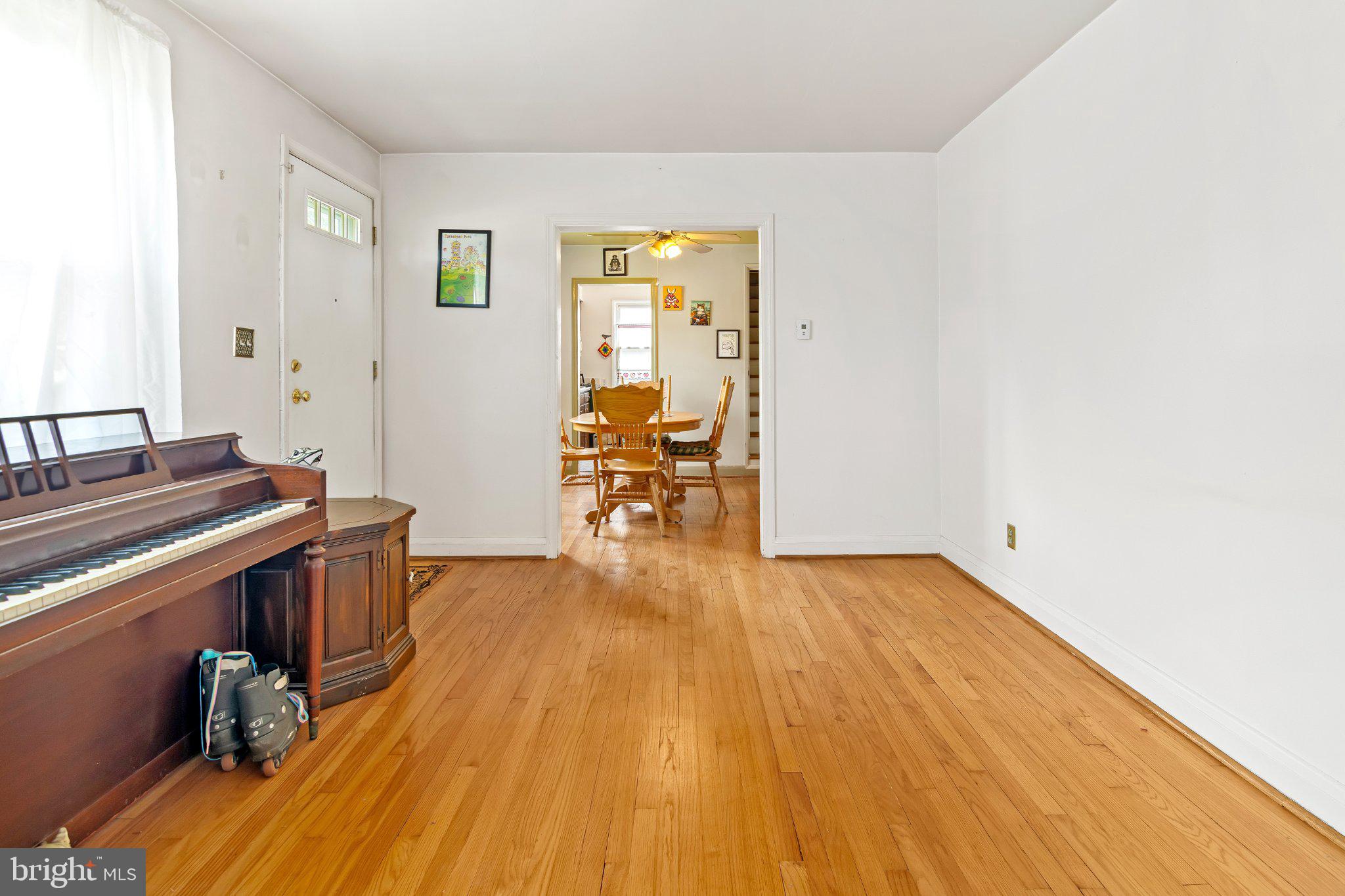 7115 Chambers Road Baltimore, MD 21234 - Photo 4 of 32 Hardwood Floors