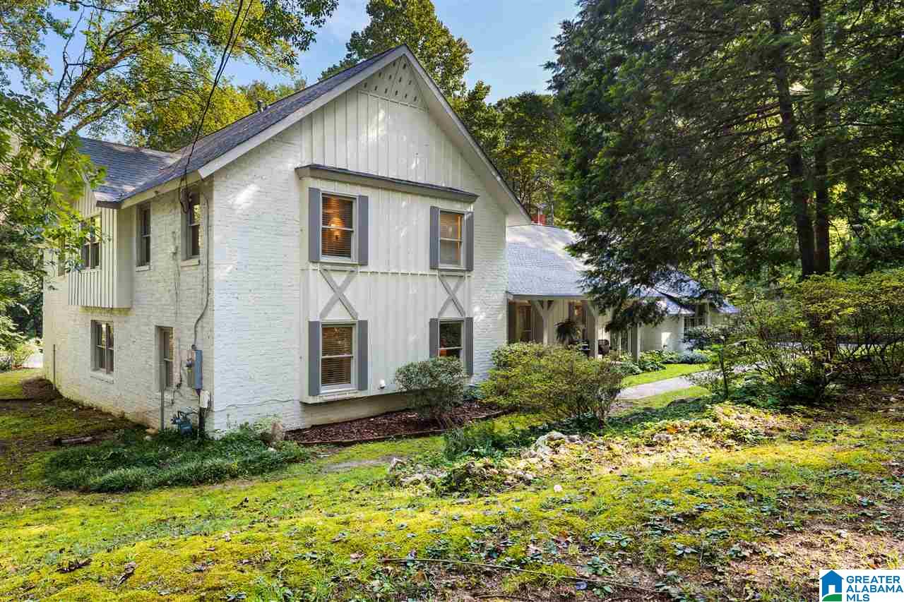 627 Ridge Road Birmingham, AL 35206 - Photo 1 of 38