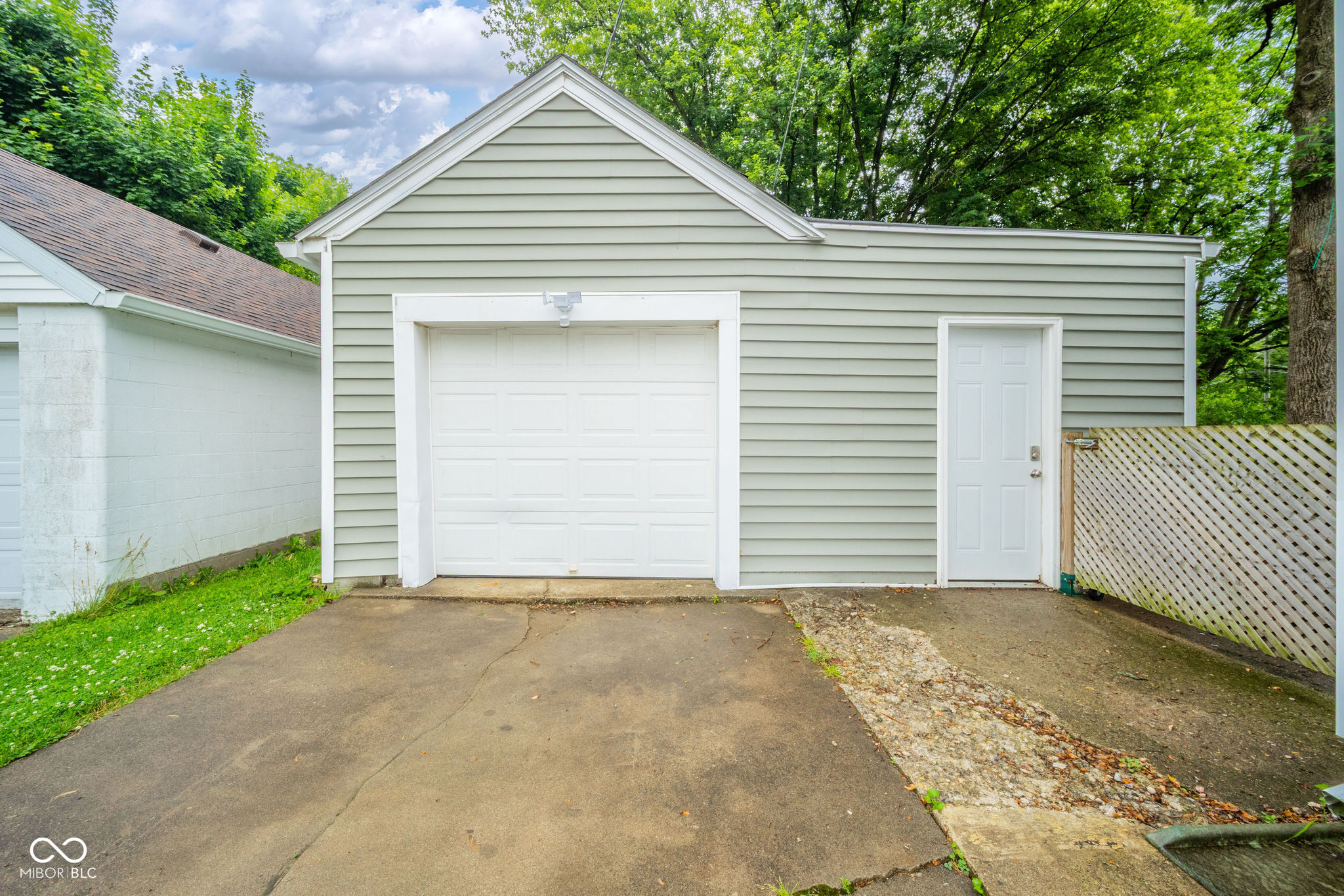 4210 Main Street Anderson, IN 46013 - Photo 23 of 25 Gallery Image 23