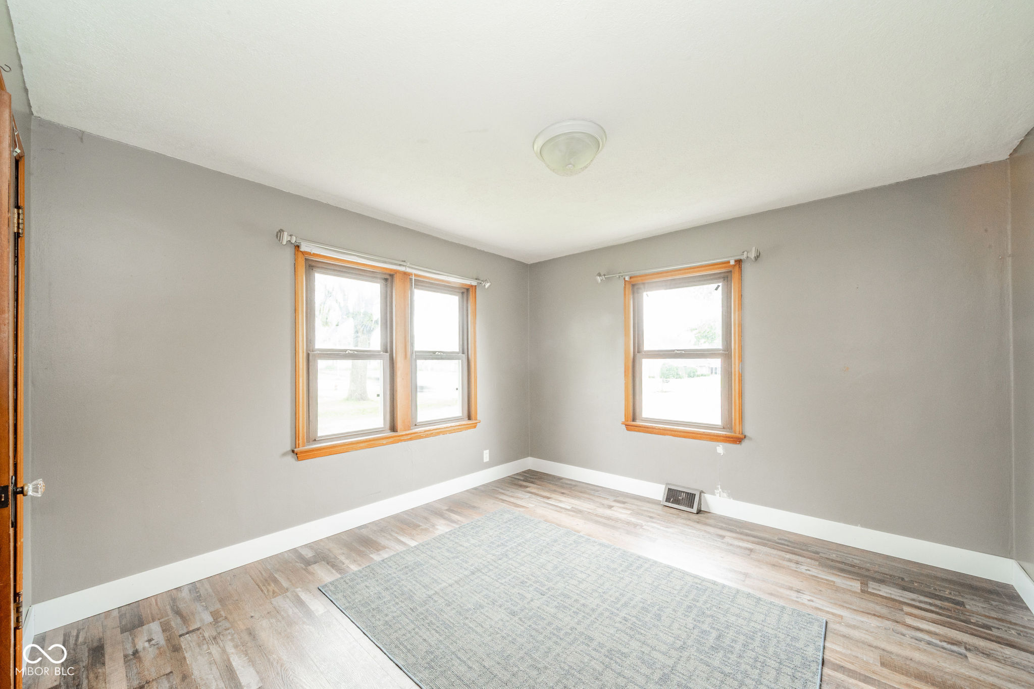4210 Main Street Anderson, IN 46013 - Photo 8 of 25 Gallery Image 8
