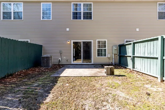 $1,950 | 505 Ferguson Lane, Richmond Hill, GA 31324