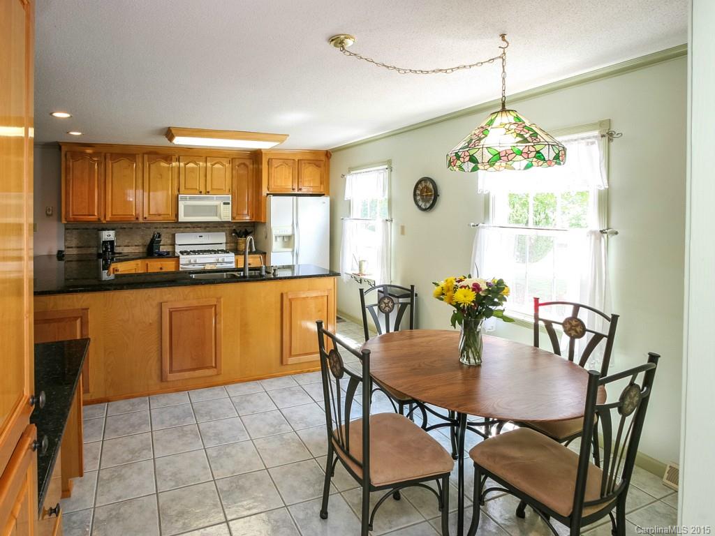 3076 Stoneybrook Drive Fort Mill, SC 29708 - Photo 3 of 24 Gallery Image 3