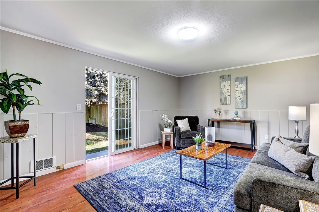 21727 7th Place West Bothell, WA 98021 - Photo 9 of 17
