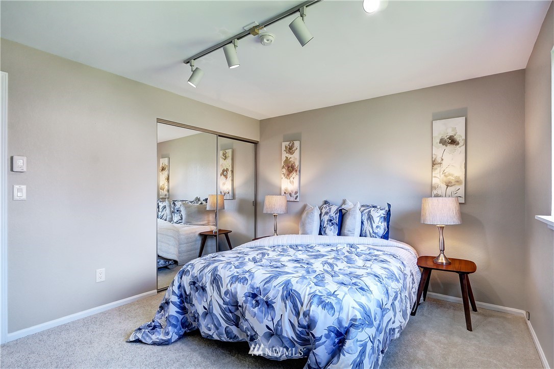 21727 7th Place West Bothell, WA 98021 - Photo 10 of 17