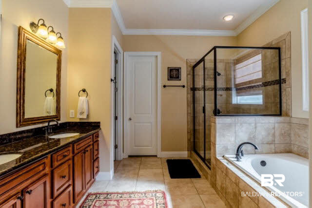 8363 Pine Run Daphne, AL 36527 - Photo 9 of 25 Master Bath