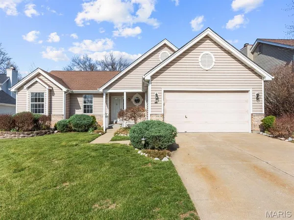 $435,000 | 11418 Nora Court, Bridgeton, MO 63044