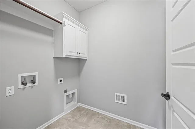 $490,670 | 9427 North Belton Avenue, Kansas City, MO 64154