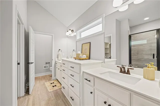 $490,670 | 9427 North Belton Avenue, Kansas City, MO 64154