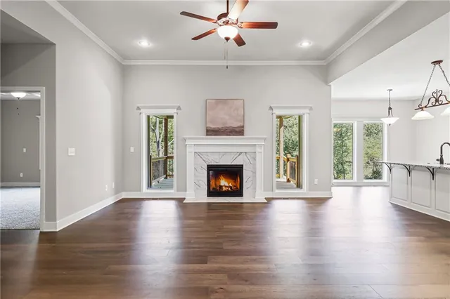 $490,670 | 9427 North Belton Avenue, Kansas City, MO 64154