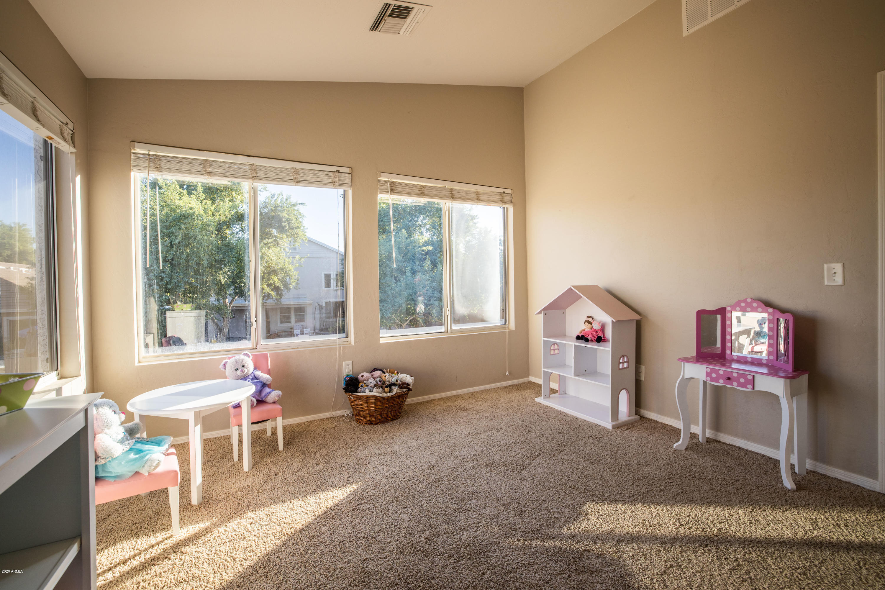 2563 East Del Rio Court Gilbert, AZ 85295 - Photo 33 of 54 Del Rio-56