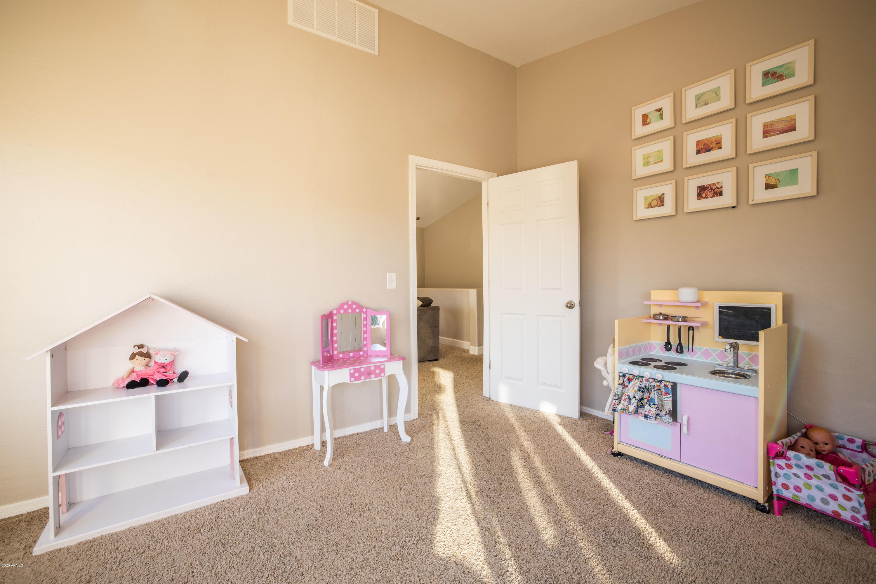 2563 East Del Rio Court Gilbert, AZ 85295 - Photo 34 of 54 Del Rio-57