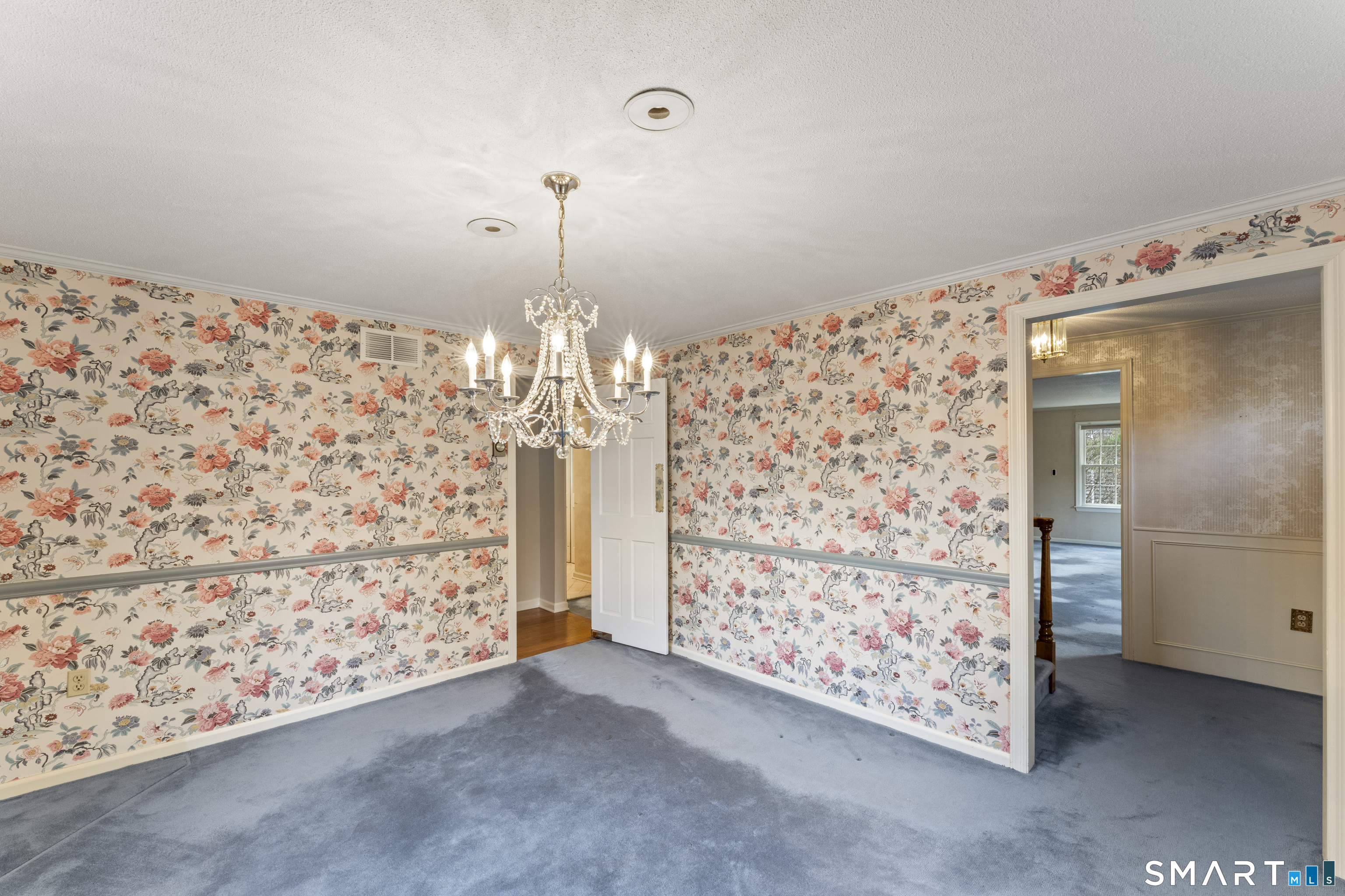 30 Currituck Road Newtown, CT 06470 - Photo 16 of 38