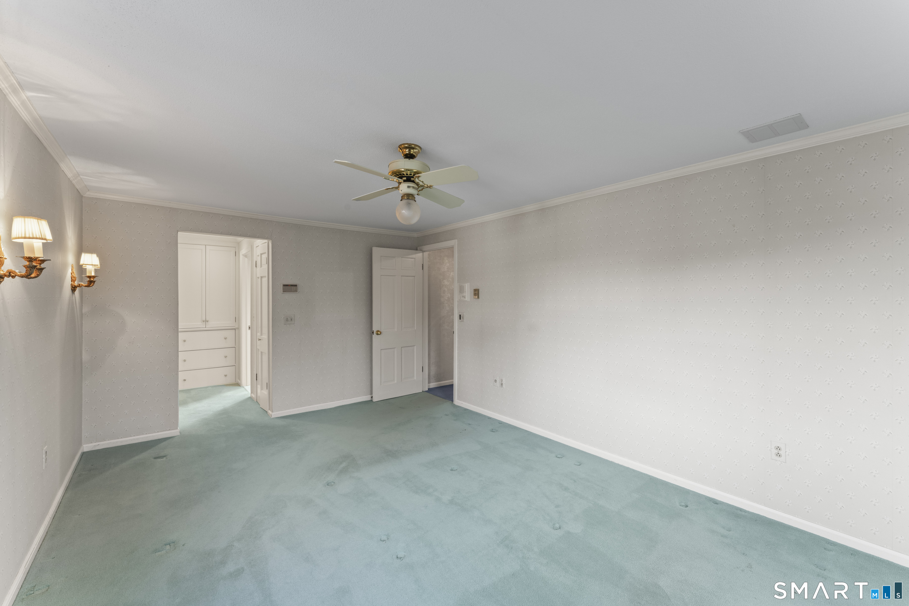30 Currituck Road Newtown, CT 06470 - Photo 23 of 38 a view of an empty room