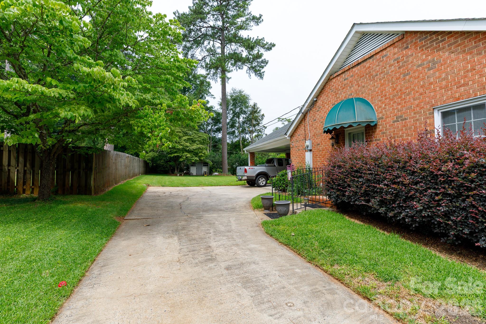 2057 Hempstead Road Rock Hill, SC 29732 - Photo 35 of 42