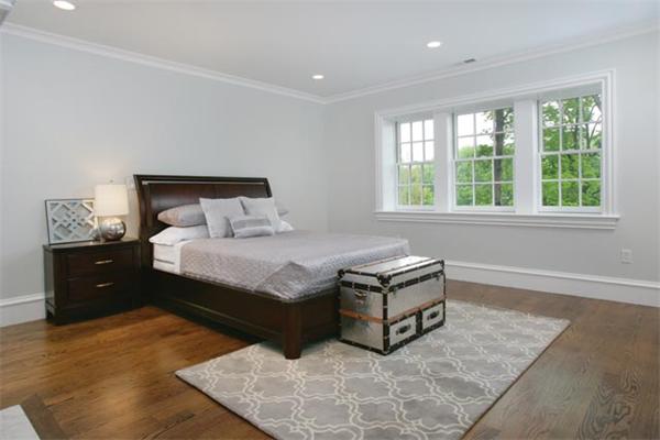 117 Clinton Road Brookline, MA 02445 - Photo 8 of 9
