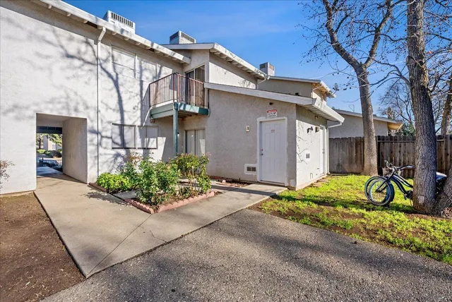 $1,849,000 | 1140 Melton Drive, Yuba City, CA 95991