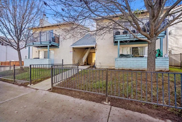 $1,849,000 | 1140 Melton Drive, Yuba City, CA 95991