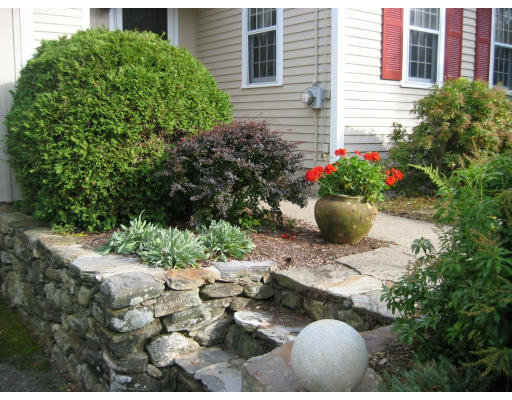 24 Battles Road Westminster, MA 01473 - Photo 3 of 30 Gallery Image 3