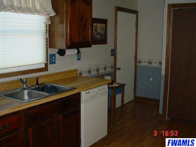 734 East Monroe Street Decatur, IN 46733 - Photo 13 of 19