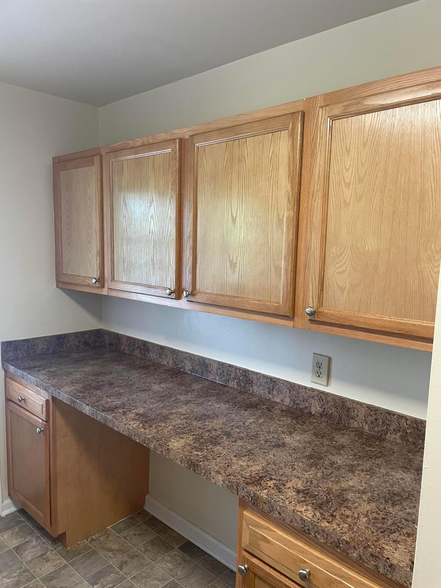 1147 South Cassingham Road, Unit ABCD Columbus, OH 43209 - Photo 16 of 31 1147C Kitchen2