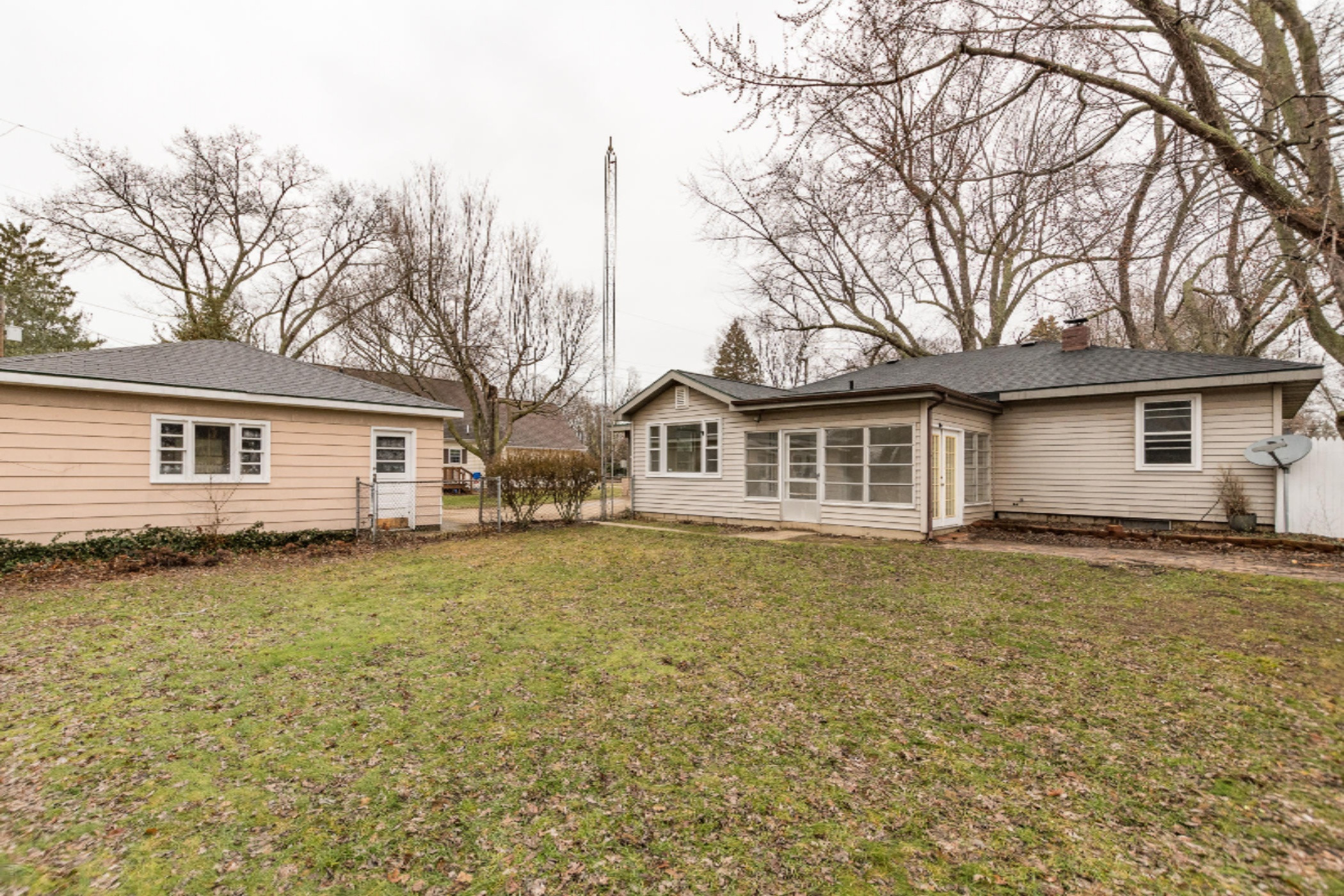 556 Cayuga Road Benton Harbor, MI 49022 - Photo 31 of 35 556 Cayuga-30 (1)