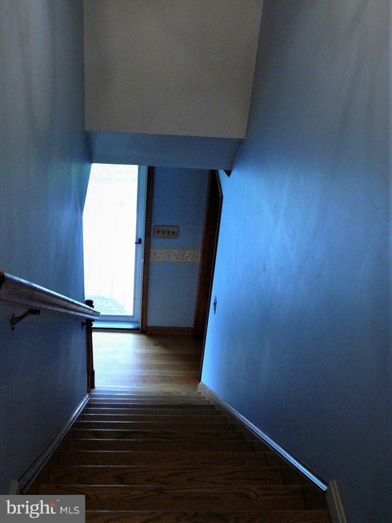 11219 Holly Ridge Lane Ruther Glen, VA 22546 - Photo 11 of 29 Gallery Image 11