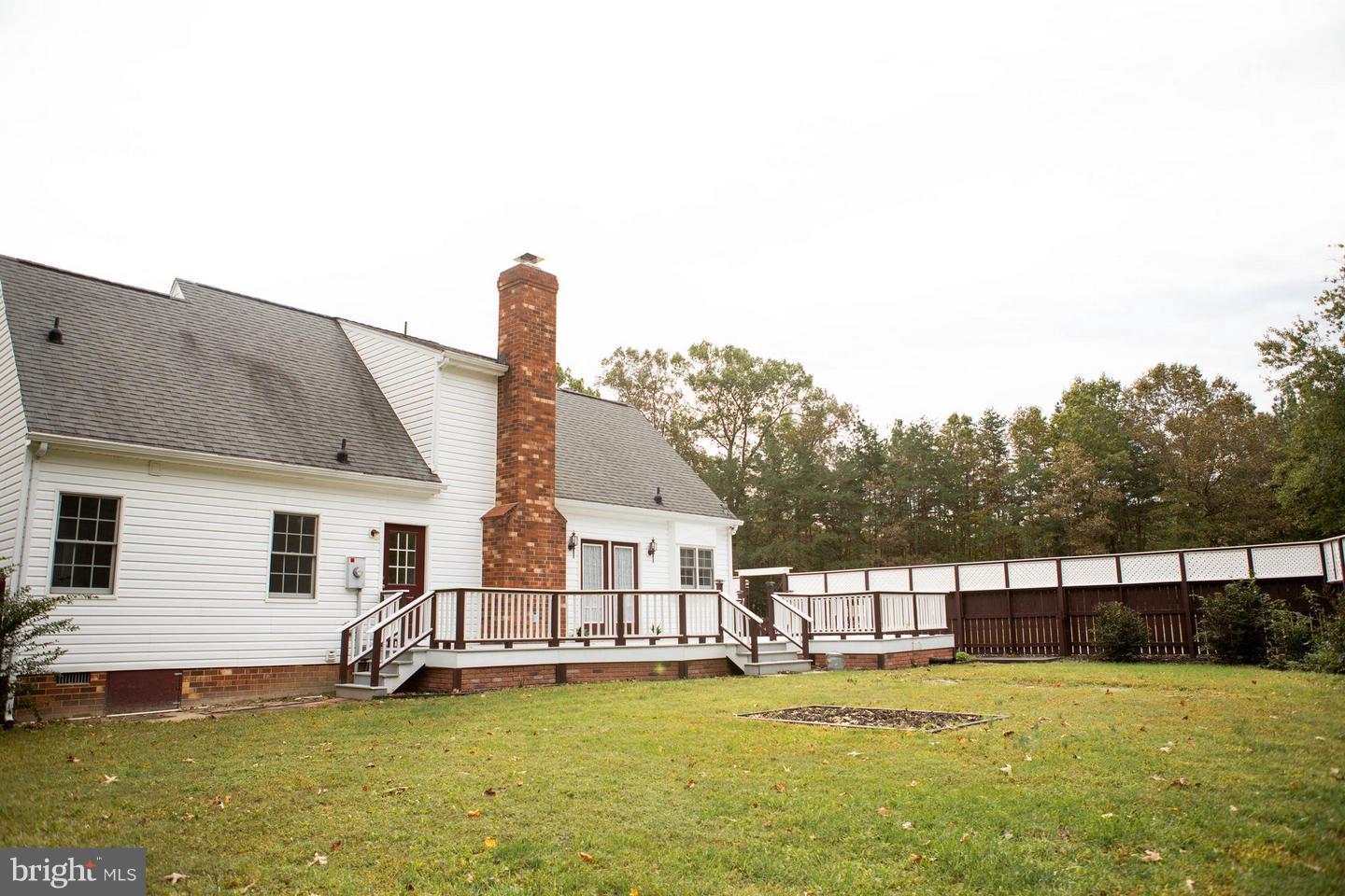 11219 Holly Ridge Lane Ruther Glen, VA 22546 - Photo 19 of 29 Gallery Image 19