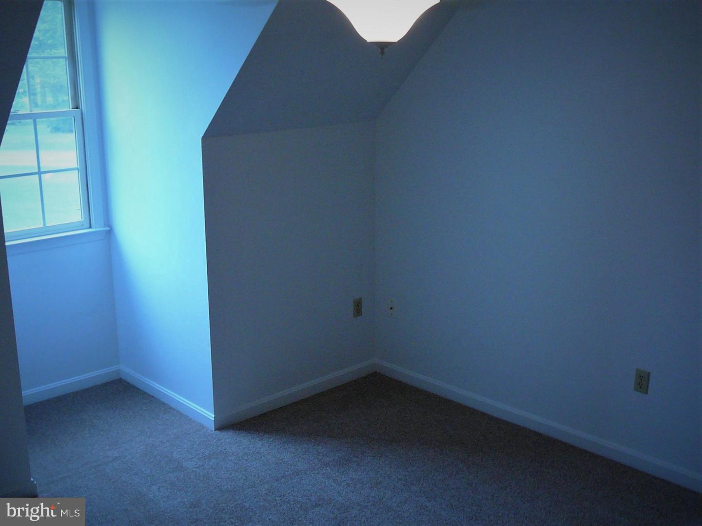 11219 Holly Ridge Lane Ruther Glen, VA 22546 - Photo 9 of 29 Gallery Image 9