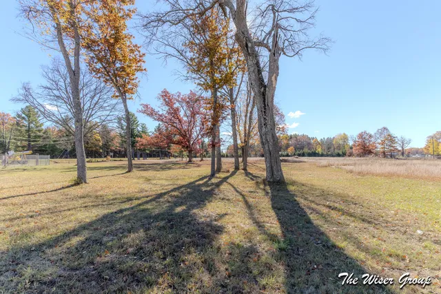 $48,900 | 2052 West 15 Mile Road, Bitely, MI 49309