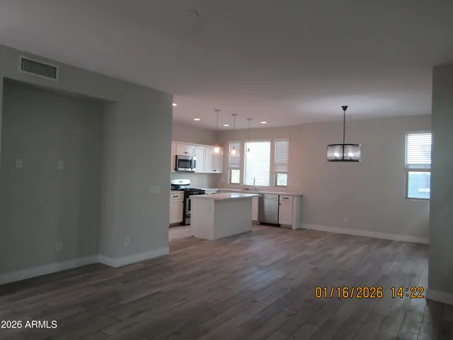 $2,750 | 1106 East Weber Drive, Unit 1022, Tempe, AZ 85288