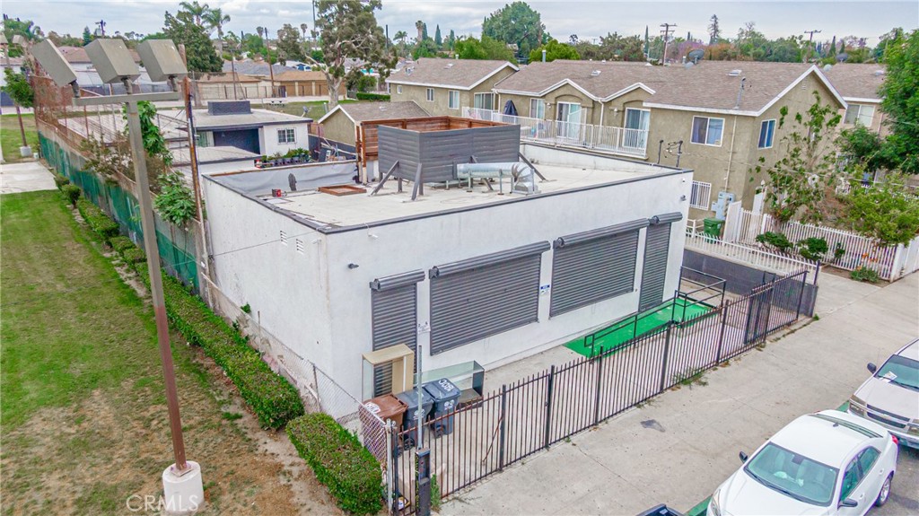 1800 North Santa Fe Ave