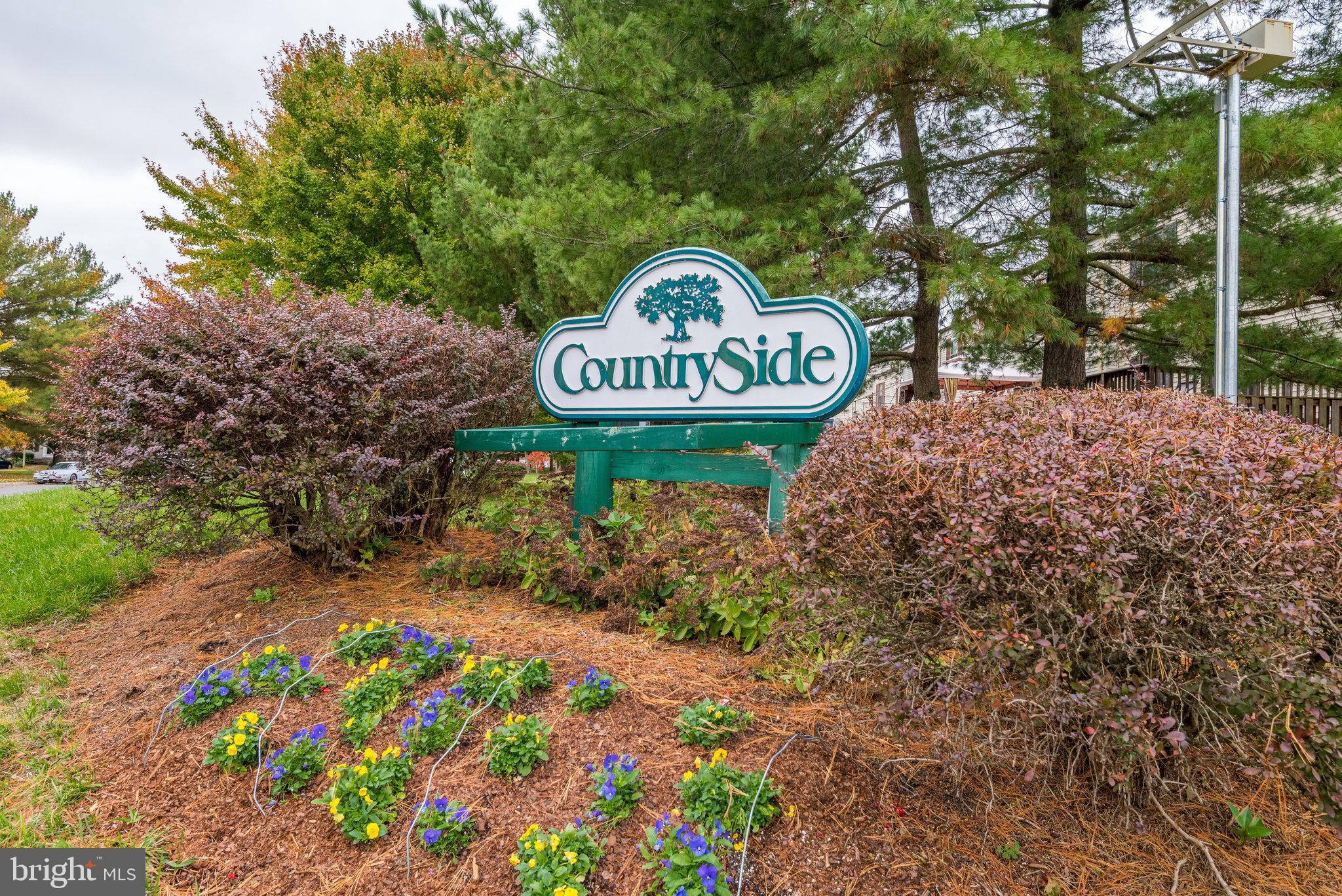 7 South Lowery Court Sterling, VA 20165 - Photo 59 of 63 a view of a sign of a park