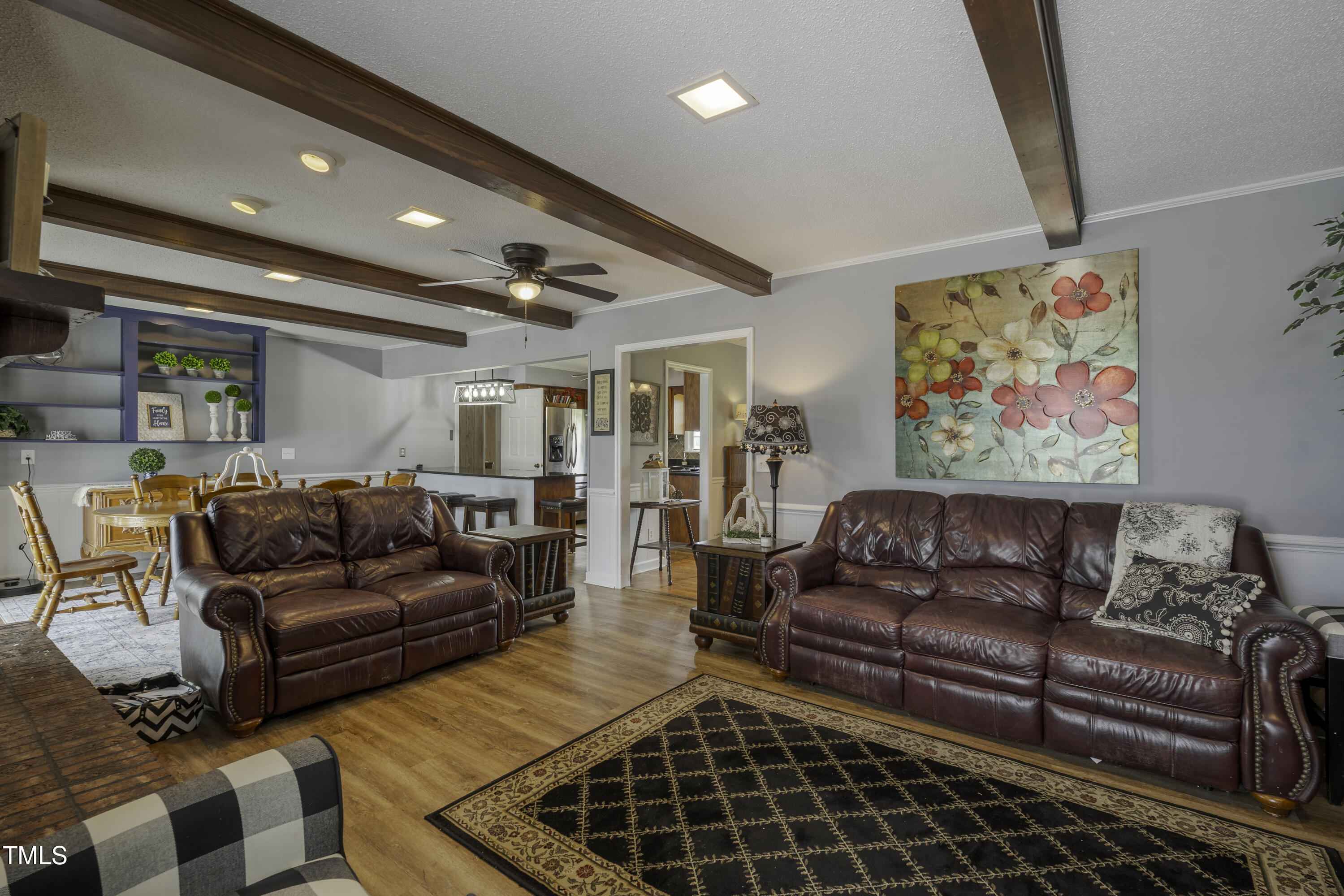 623 O B J Road Dunn, NC 28334 - Photo 23 of 36 a living room with furniture