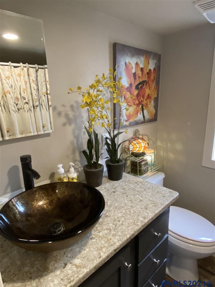 8372 Enchanted Way Southeast, Unit 230 Turner, OR 97392 - Photo 5 of 30