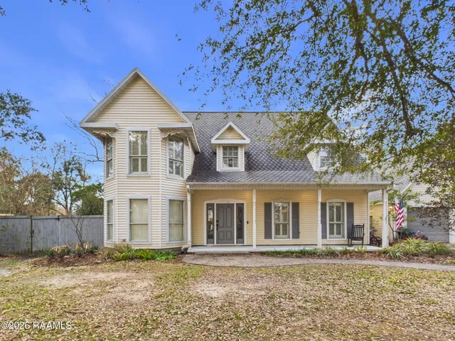 $595,000 | 106 Redwing Circle, Lafayette, LA 70503
