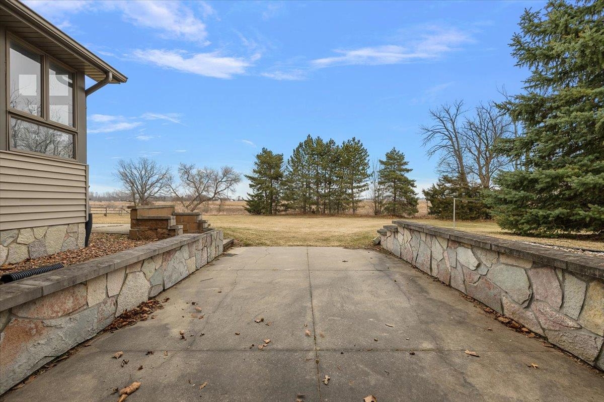 4354 Dutcher Road Akron, MI 48701 - Photo 9 of 54