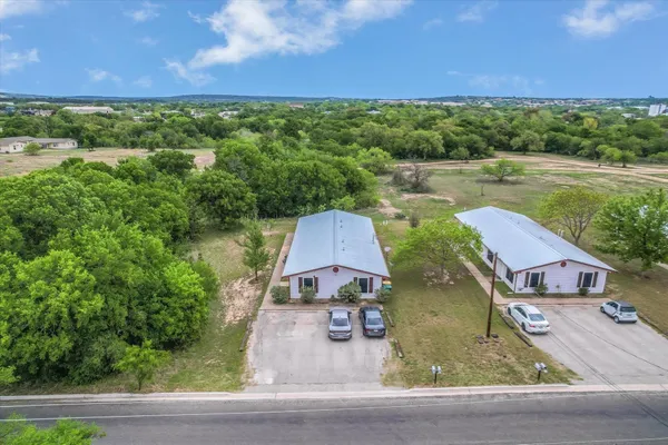 $1,750,000 | 1701-1803 Johnson Street, Marble Falls, TX 78654