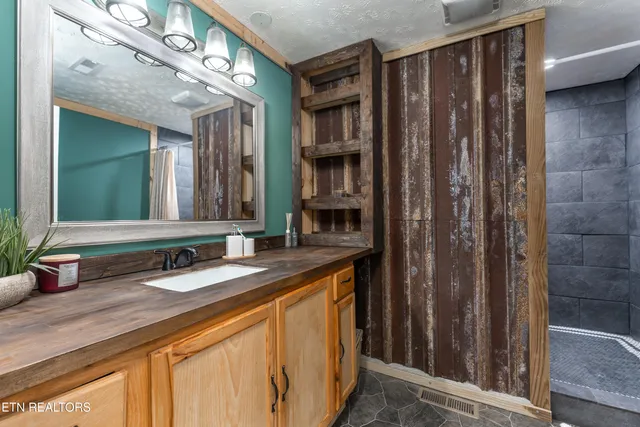 $410,000 | 257 North Dark Hollow Road, Andersonville, TN 37705