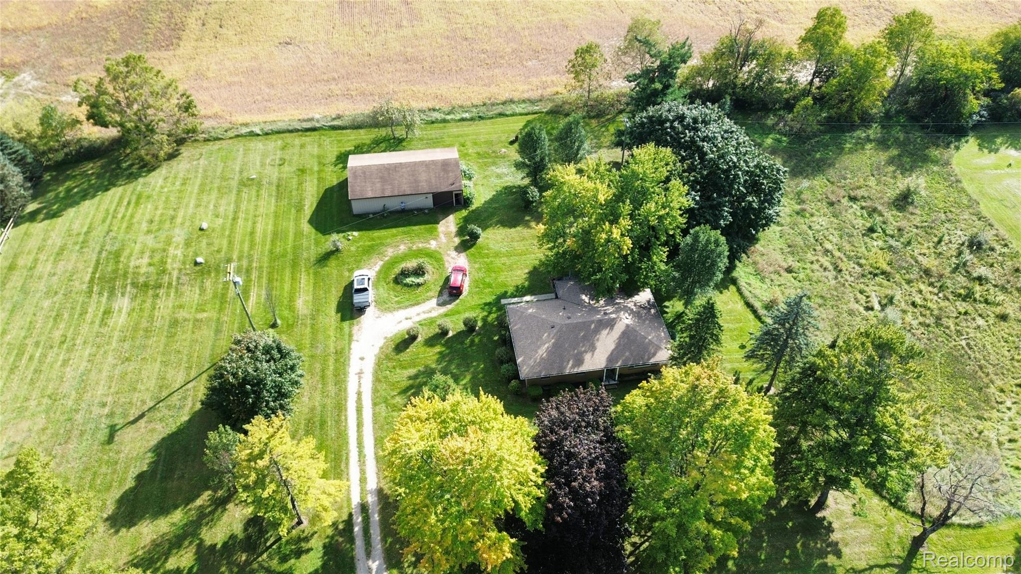 8251 West Ellsworth Road Ann Arbor, MI 48103 - Photo 39 of 57 dji_fly_20260928_160748_57_1790626096776_photo_optimized.jpg