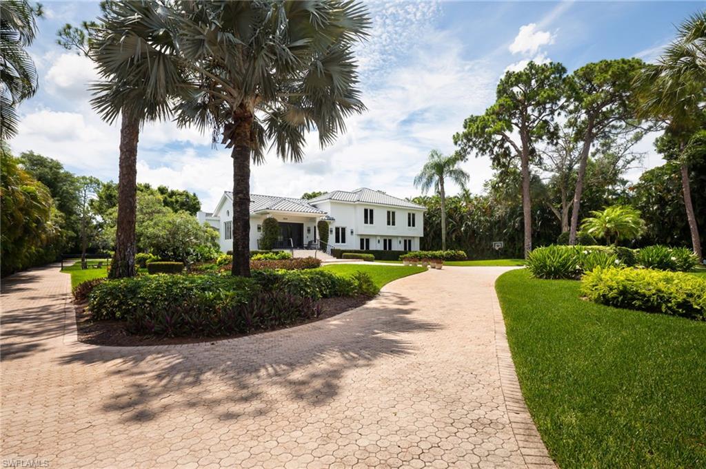 664 Hickory Road Naples, FL 34108 - Photo 36 of 40