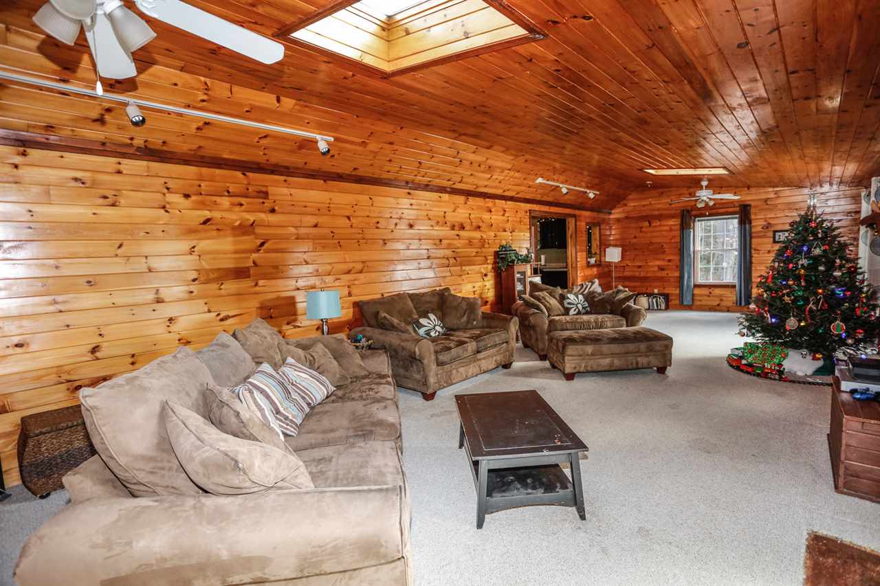 71 Rita's Circle Northwood, NH 03261 - Photo 5 of 40 Gallery Image 5