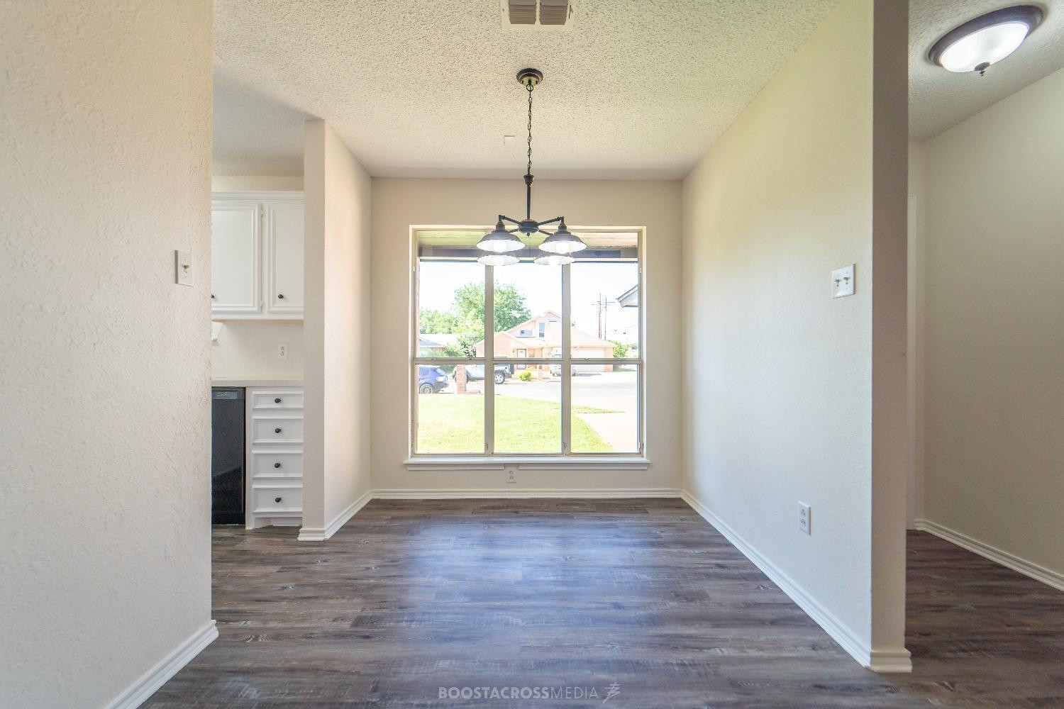 4720 60th Street Lubbock, TX 79414 - Photo 6 of 25 Photo 6
