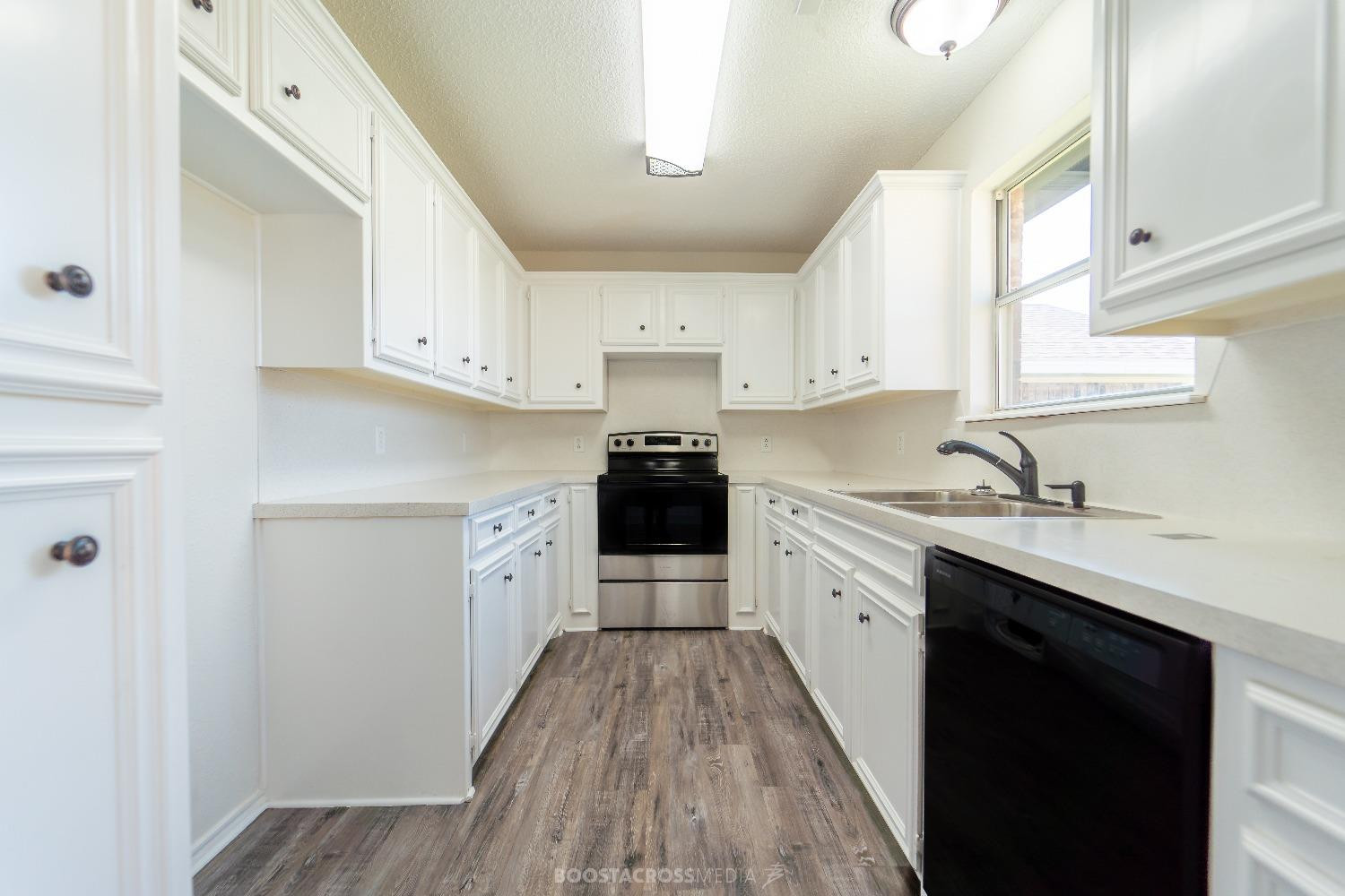 4720 60th Street Lubbock, TX 79414 - Photo 8 of 25 Photo 8