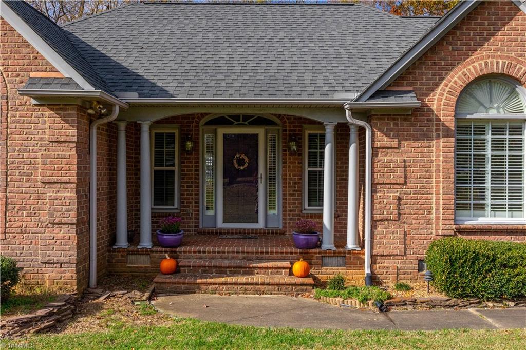 720 Wagoner Road Elon, NC 27244 - Photo 3 of 32 Gallery Image 3