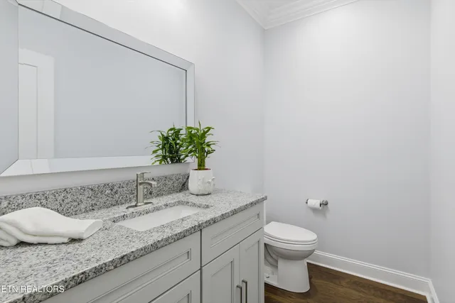 $850,000 | 122 Nuhya Way, Loudon, TN 37774