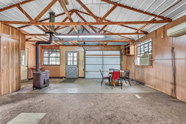 $920,000 | 115 Mostly Locust Drive, Buchanan, TN 38222