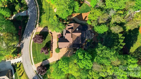 $1,289,900 | 2748 Trent Drive Northeast, Conover, NC 28613